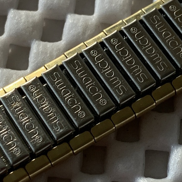Swatch Watch Gold Flex Metal Strap - Lady size 12mm - Picture 4 of 5